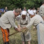 Łowickie Żniwa w skansnie w Maurzycach