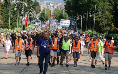 Wszystkie kolumny 13 sierpnia razem wejdą na Jasną Górę