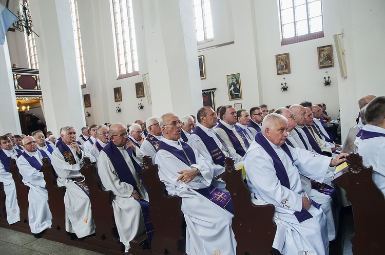 Pożegnanie śp. ks. Wojciecha Gappy cz. 1