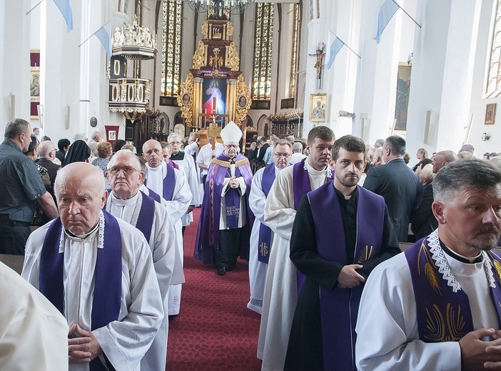 Pożegnanie śp. ks. Wojciecha Gappy cz. 2