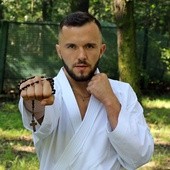 Mistrz Polski w karate: Moja największa broń? Różaniec!