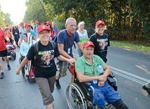 ▲	W tym roku  na pielgrzymkę zapisało się  40 podopiecznych Fundacji Kapucyńskiej.