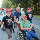 ▲	W tym roku  na pielgrzymkę zapisało się  40 podopiecznych Fundacji Kapucyńskiej.