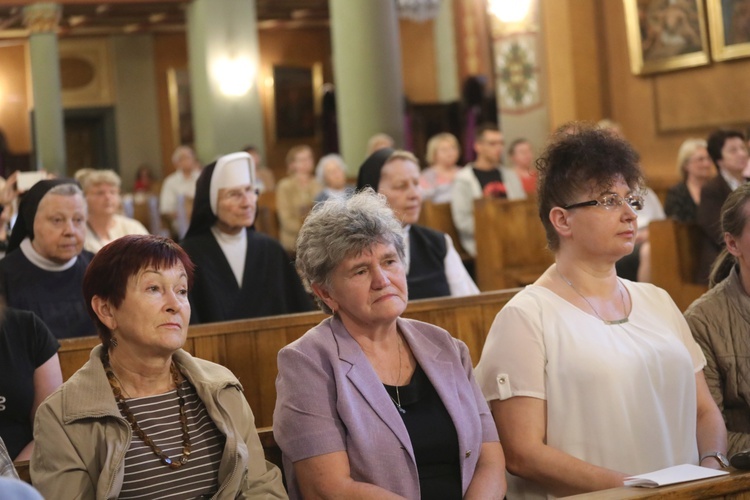 Bp Tadeusz Kusy w katedrze św. Mikołaja w Bielsku-Białej