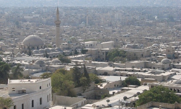 Abp Jeanbart: Chrześcijanie, wracajcie do Aleppo!