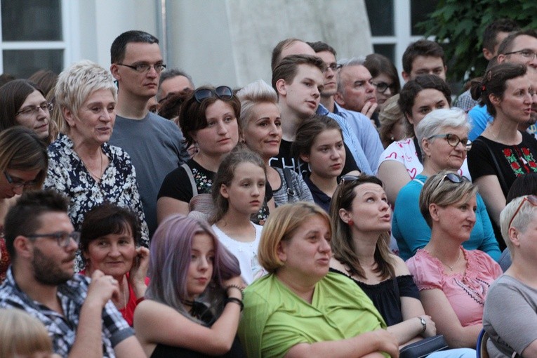Festiwal "Śladami Singera"