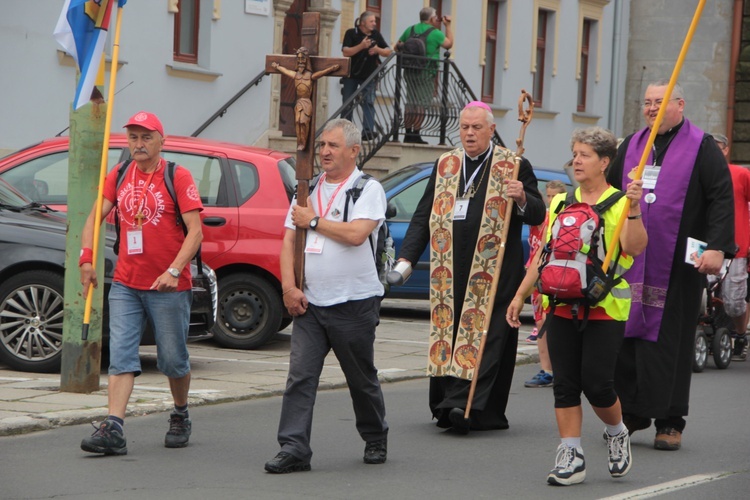 Wyruszyła 25. Piesza Pielgrzymka Legnicka