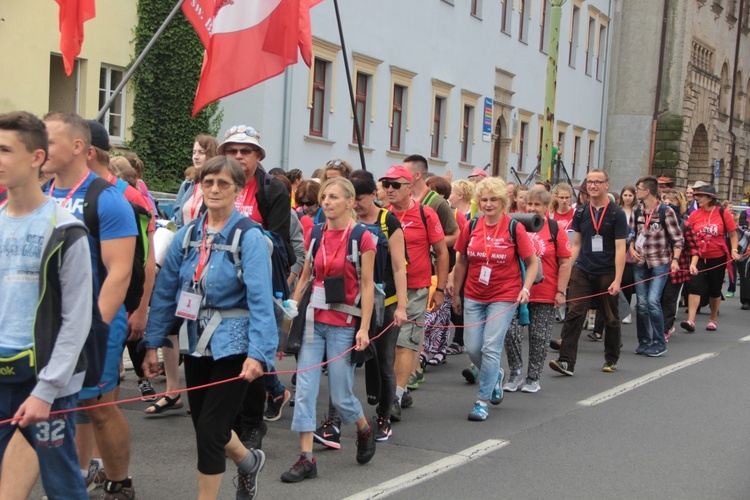 Wyruszyła 25. Piesza Pielgrzymka Legnicka