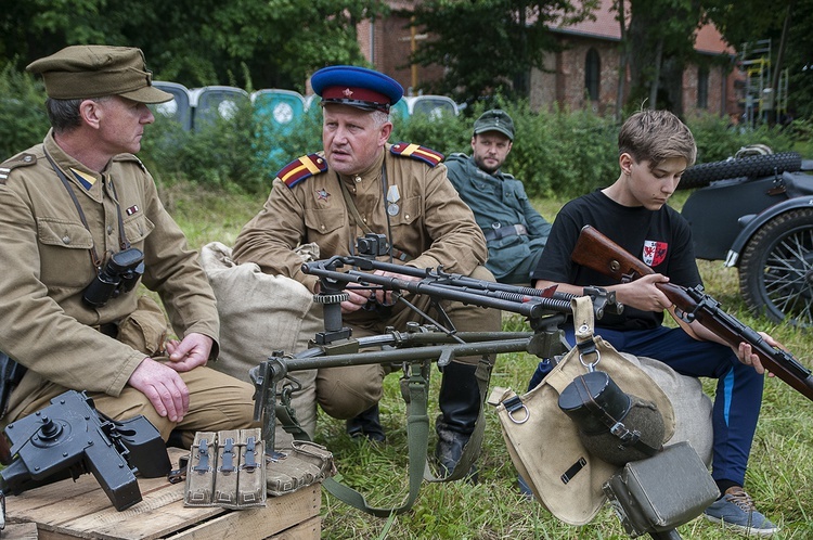 V Historyczna Biesiada Komorowska cz. 1