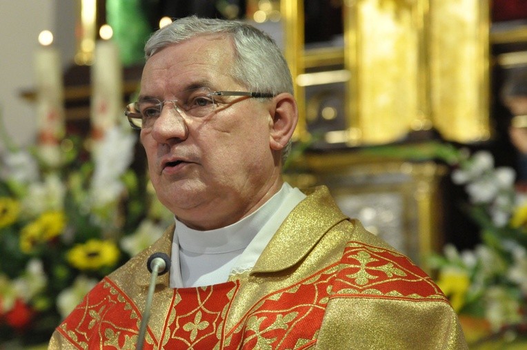 100 lat parafii w Mędrzechowie