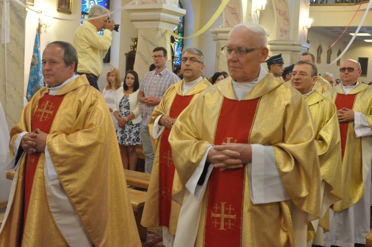 100 lat parafii w Mędrzechowie