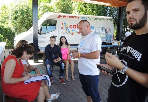 9. Biesiada Fundacji "Krzyż Dziecka" w Pisarzowicach