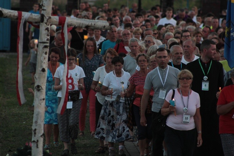 Procesja na pielgrzymce