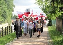 ◄	Na szlak do Jasnogórskiej Pani wyruszyło 320 osób.