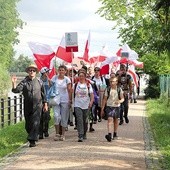 ◄	Na szlak do Jasnogórskiej Pani wyruszyło 320 osób.