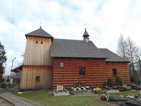 ▲	Kościół Narodzenia NMP w Szałszy. 