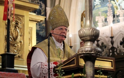 Abp Jędraszewski: Cierpienie powstańców domaga się odpowiedzialności za ojczyznę