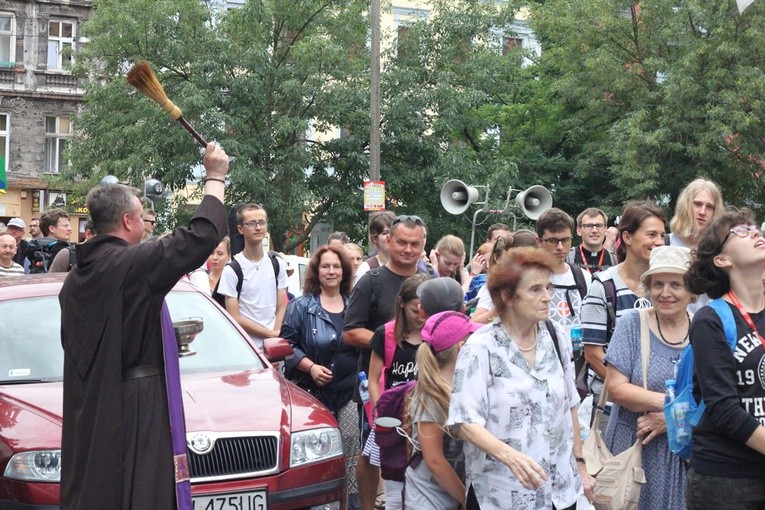 Pierwsze kroki cz. 1