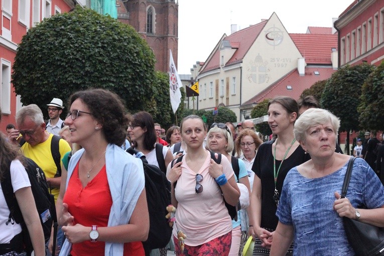 Pierwsze kroki cz. 1