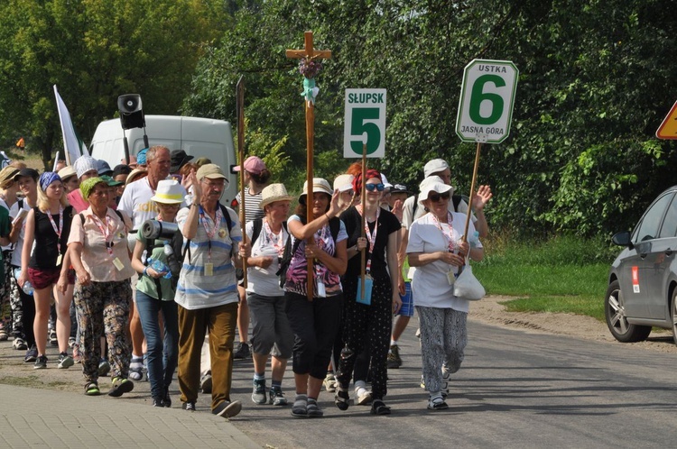 Pielgrzymka Piesza na Jasną Górę - drugi dzień drogi