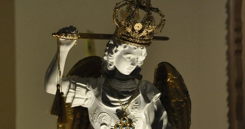 Archanielski pielgrzym w Kalwarii Zebrzydowskiej