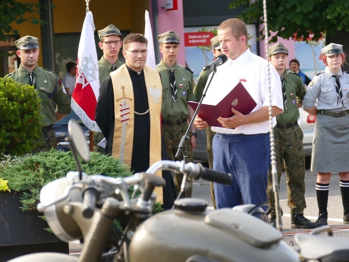 Powstańcza barykada w Czaplinku