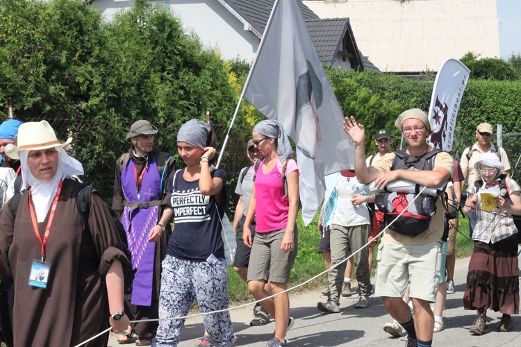 Z Trzebnicy w stronę Oleśnicy