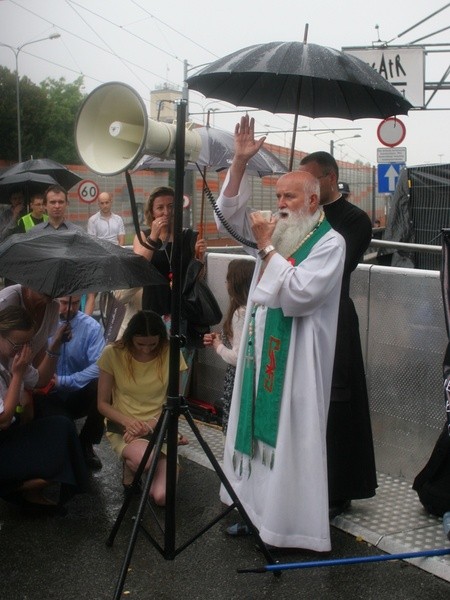 Protestowali przeciwko "Klątwie"