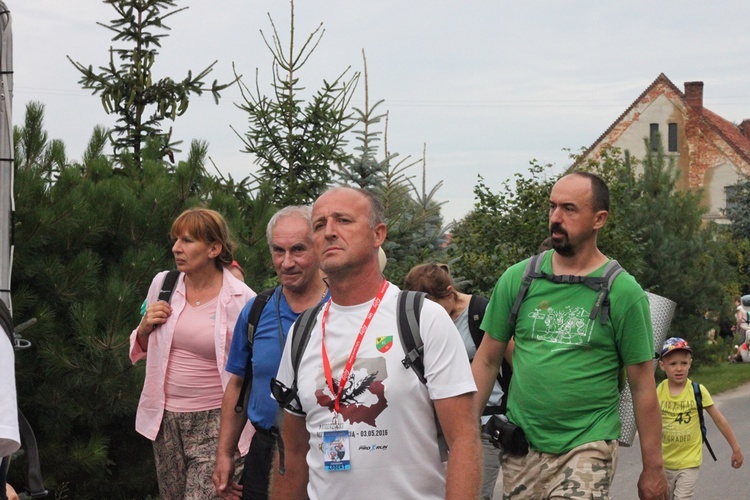 W okolicy Oleśnicy - przed i po