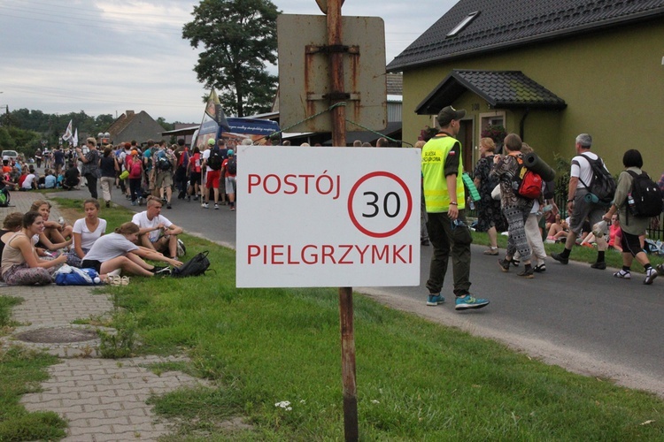 W okolicy Oleśnicy - przed i po