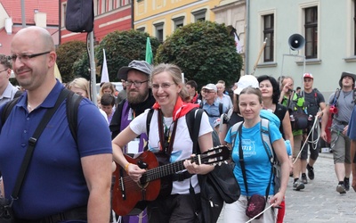 O muzyce i ciszy na jasnogórskim szlaku