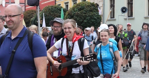 O muzyce i ciszy na jasnogórskim szlaku