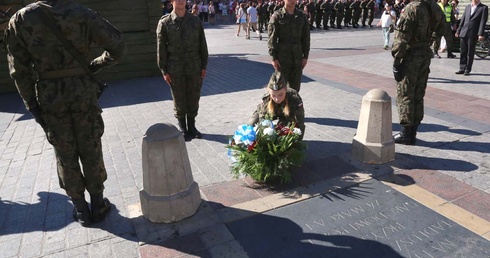 Uczestnicy "Kadrówki" u źródeł patriotyzmu