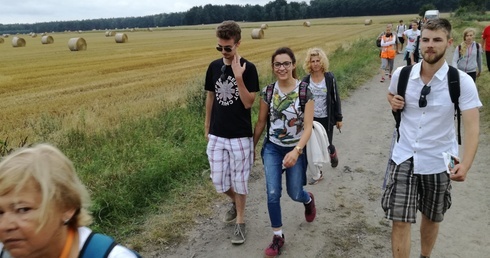 Lasami na Zborowskie