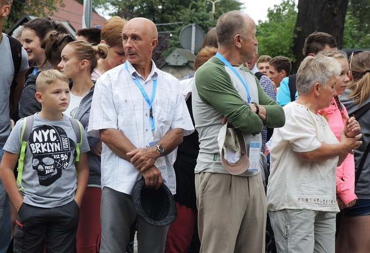 26. Piesza Pielgrzymka Bielsko-Żywiecka na Jasną Górę - Msza św. w Hałcnowie