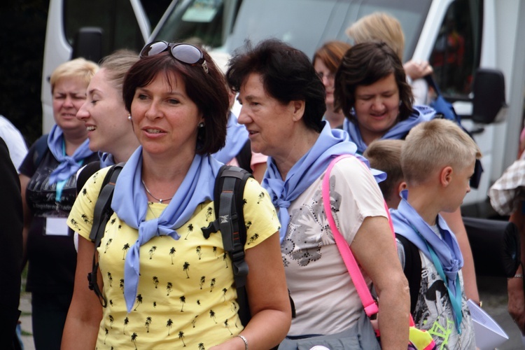 Piaski Nowe w drodze Jasna Górę