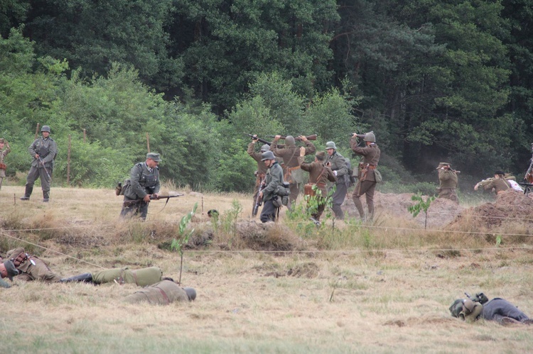 VIII Piknik Militarny w Bliźnie