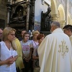 Wyjście pielgrzymki w obiektywie Jana Waćkowskiego