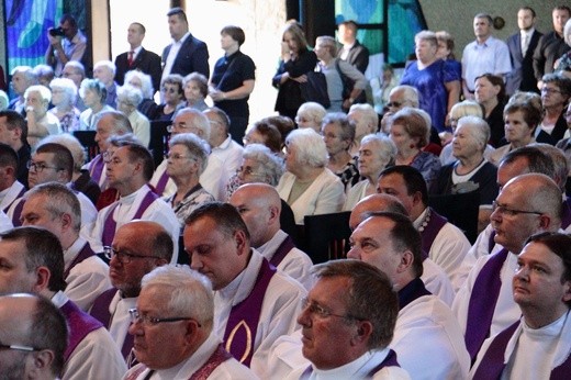 Uroczystości pogrzebowe śp. ks. Marka Leśniaka - Arka Pana