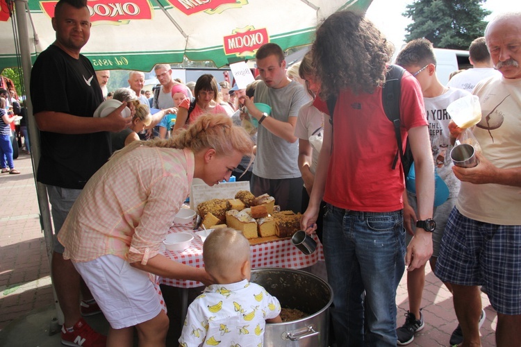 "Siedemnastki" w Lewiczynie. Pielgrzymkowy ślub