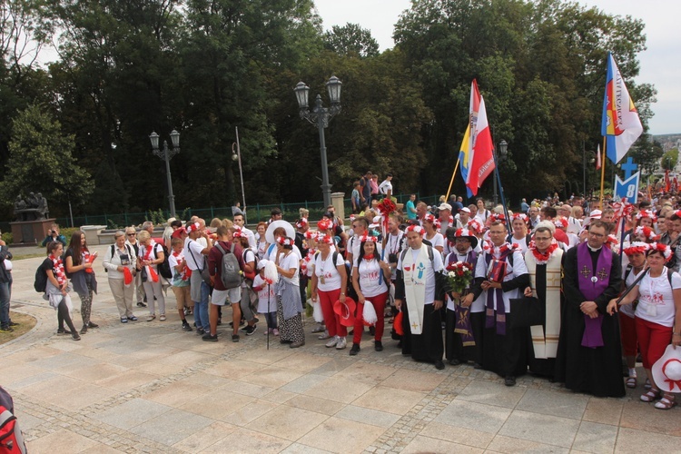 Wejście na jasnogórski szczyt