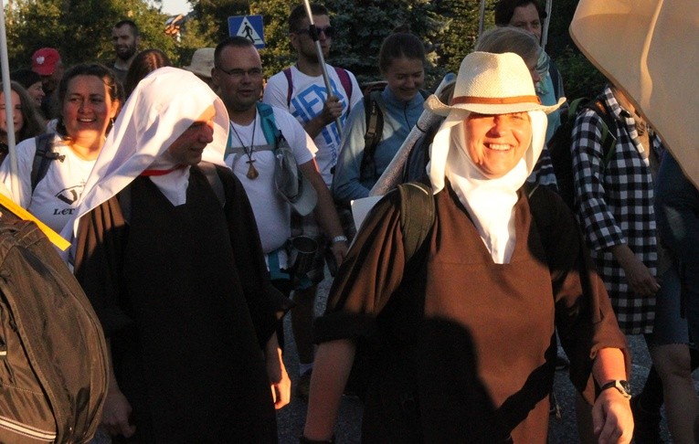 Do lasu za Dąbrową