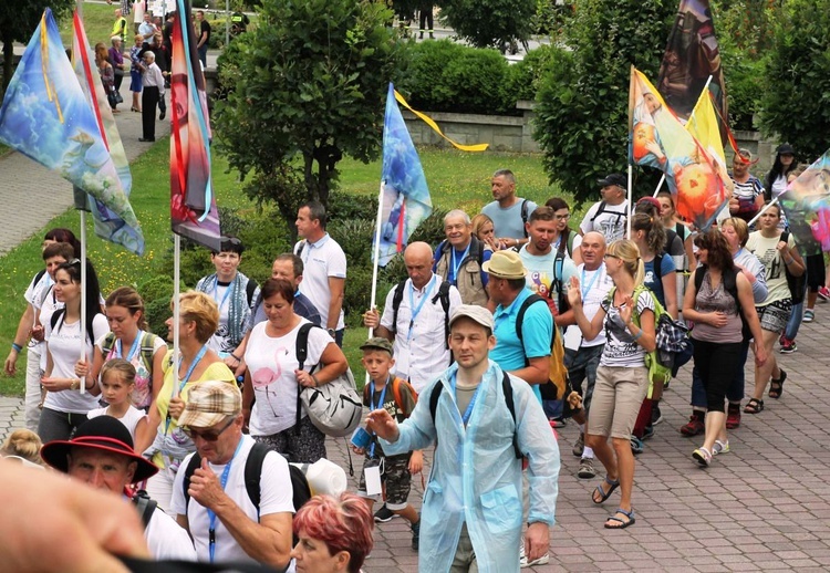 Postój pielgrzymów w Pisarzowicach - 2017