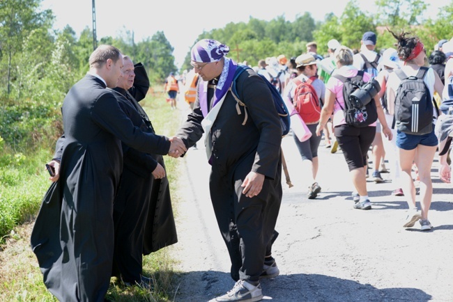 Kolumna radomska trzeci dzień w drodze