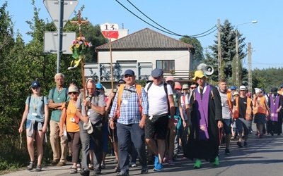 Kolumna radomska trzeci dzień w drodze