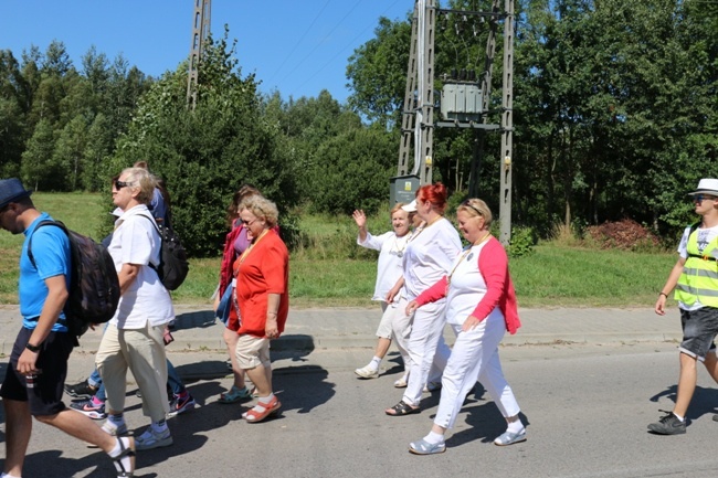 Starachowicka kolumna na szlaku