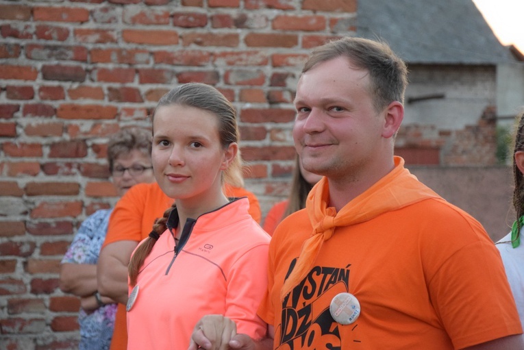 Apel grupy pomarańczowej