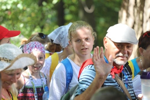 34. pielgrzymka z Oświęcimia na Jasną Górę - w Gołonogu - 2017