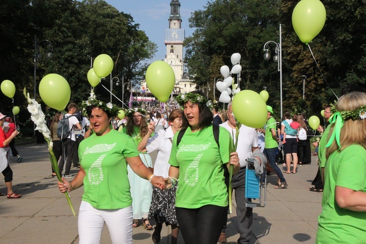 Wejście Pieszej Pielgrzymki Wrocławskiej na Jasną Górę cz. 3