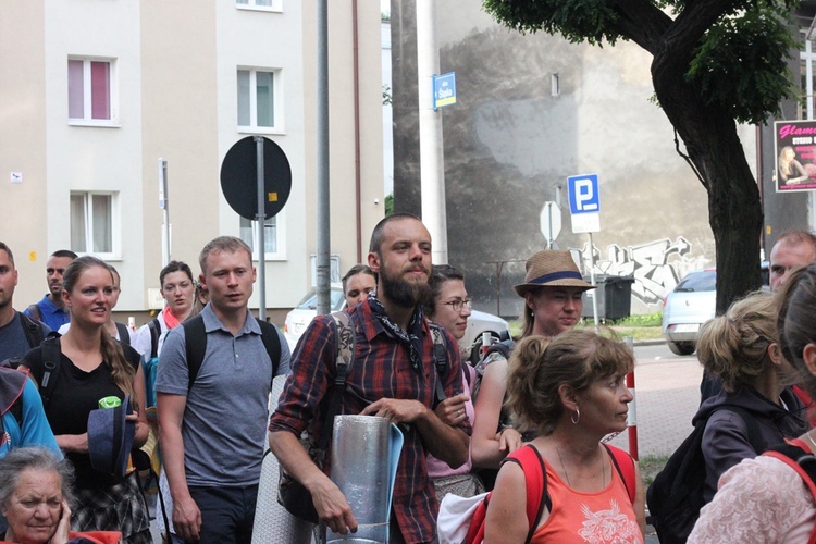 Wejście Pieszej Pielgrzymki Wrocławskiej na Jasną Górę cz. 2